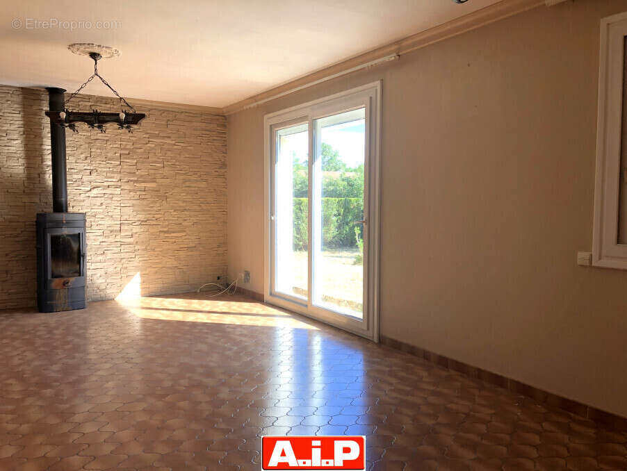 Maison à SAINT-MESMIN