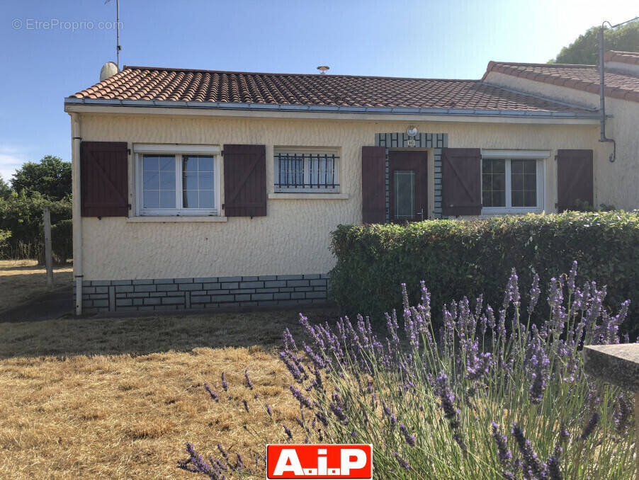 Maison à SAINT-MESMIN