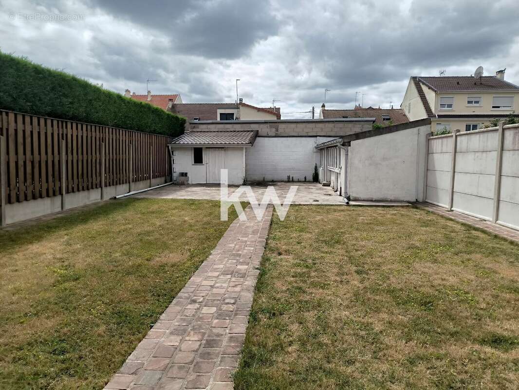 Maison à ATHIS-MONS