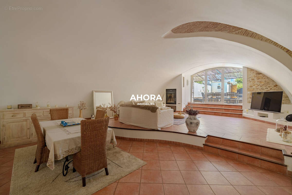 Maison à MARSEILLE-9E