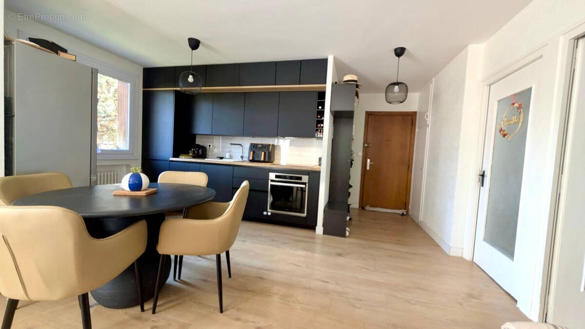 Appartement à ANNEMASSE