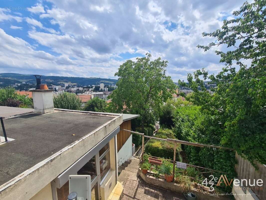 Maison à SAINT-ETIENNE