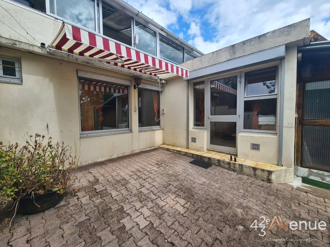 Maison à SAINT-ETIENNE