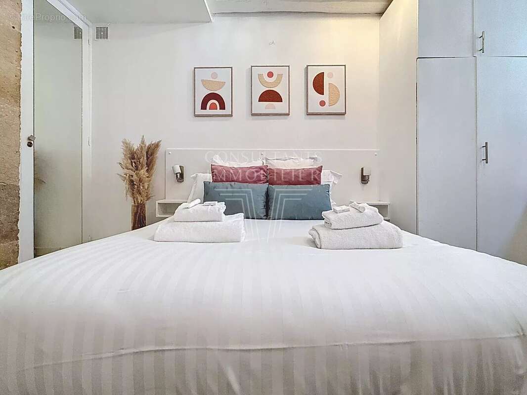 Appartement à PARIS-11E