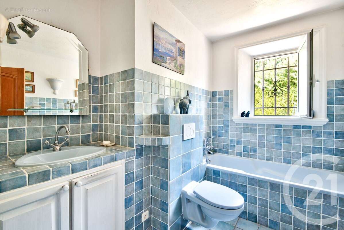 Maison à CAGNES-SUR-MER