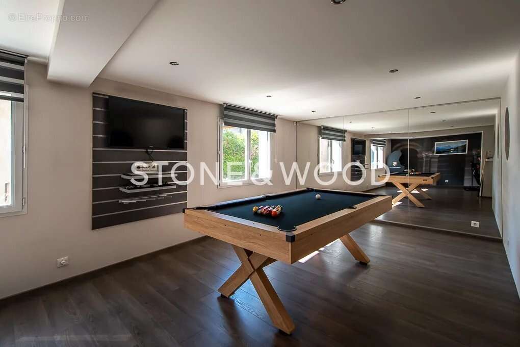 Appartement à ALLONZIER-LA-CAILLE