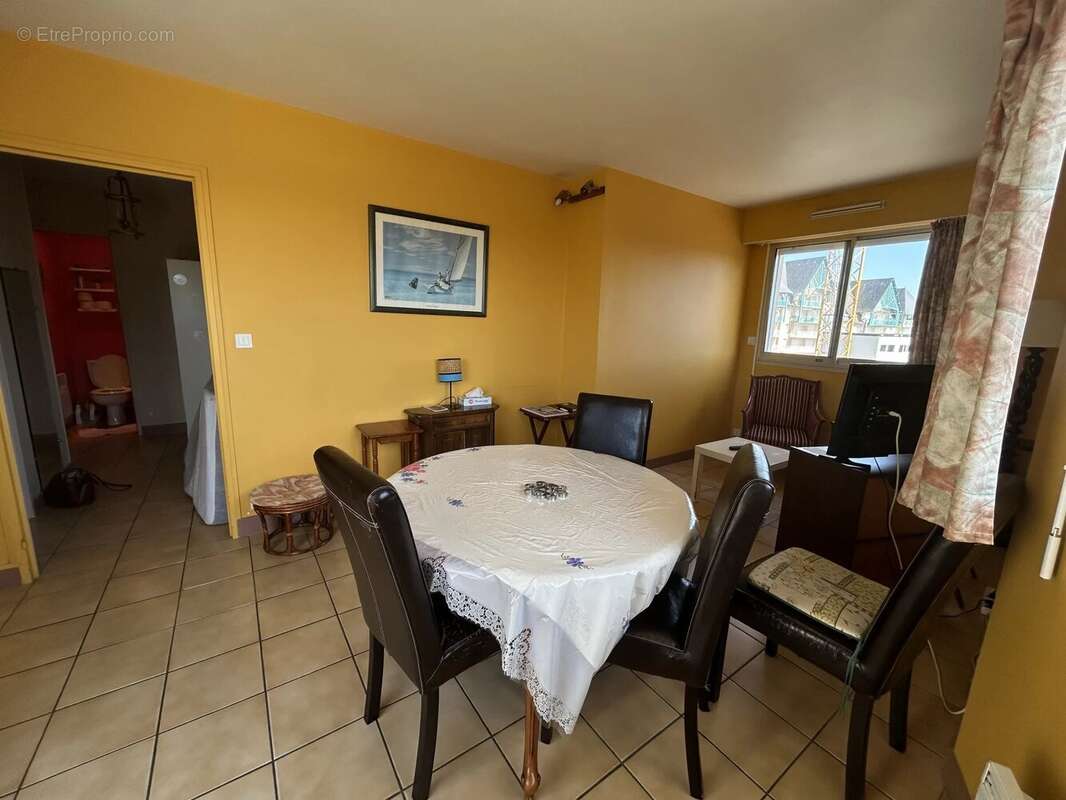 Appartement à CABOURG