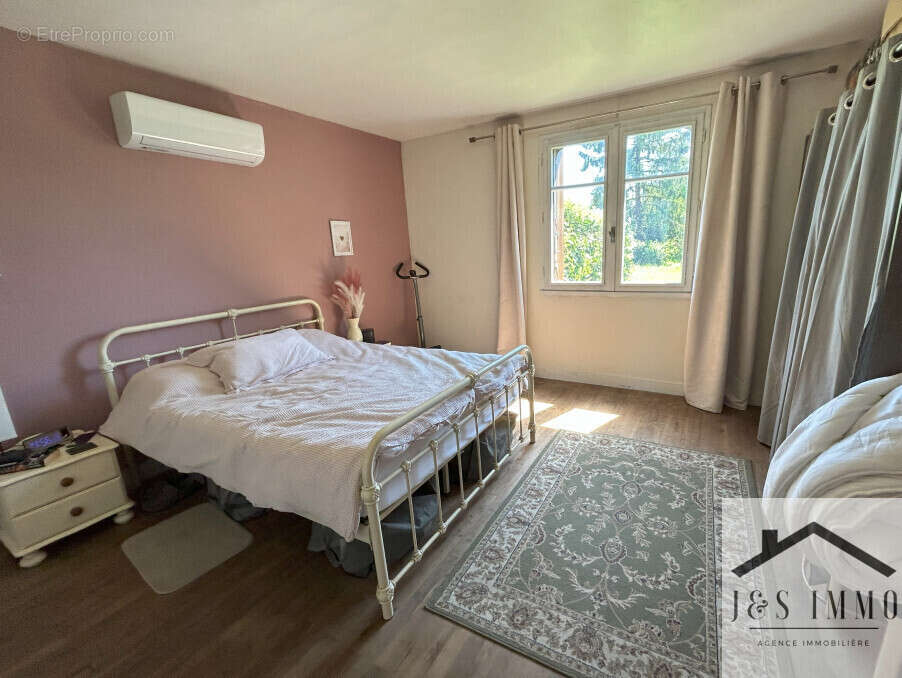 Maison à SAINT-CLAUD