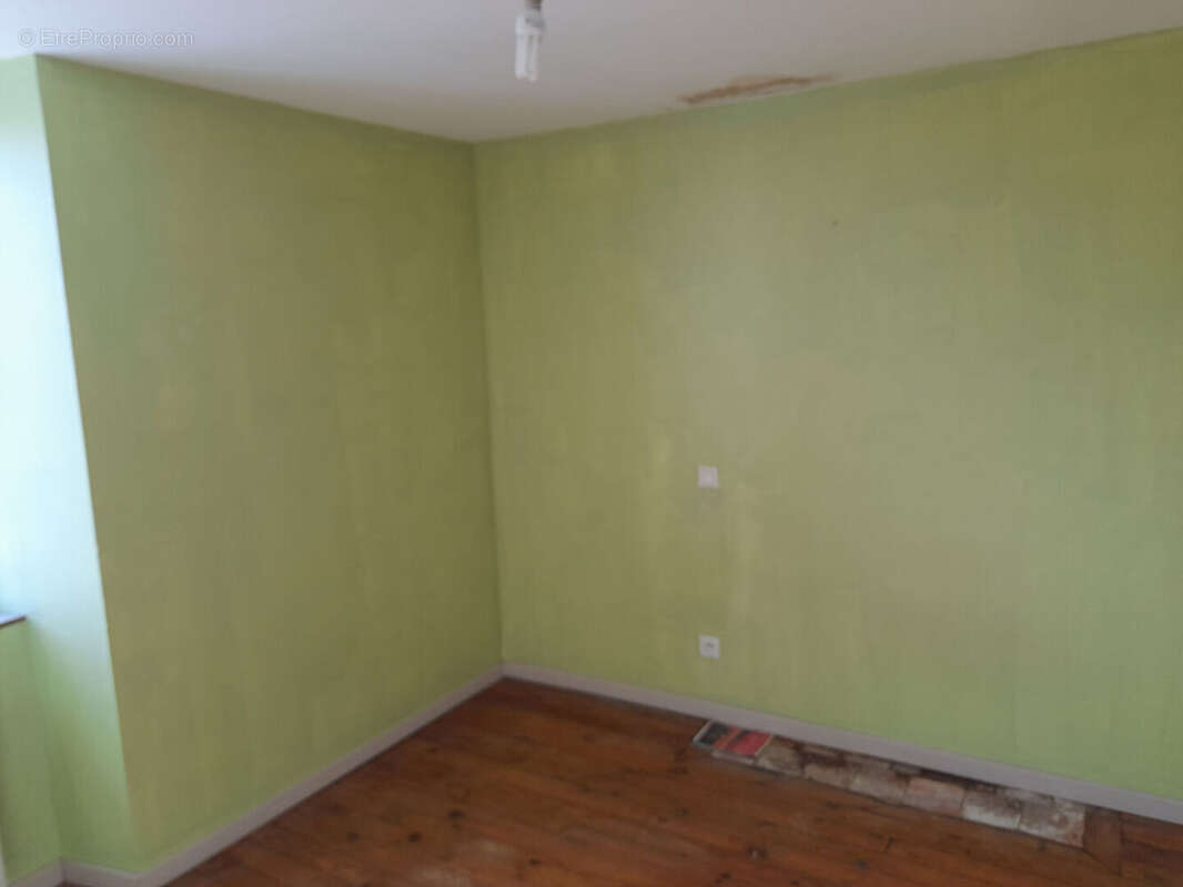 Maison à CHATEAU-GONTIER