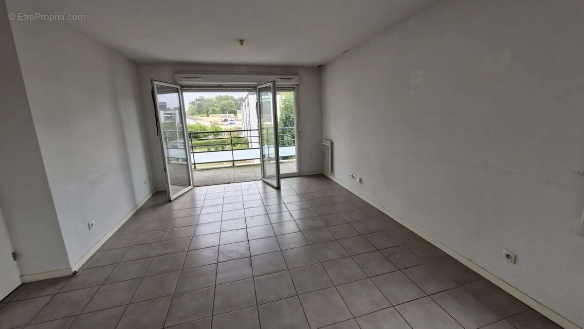 Appartement à VILLENAVE-D'ORNON