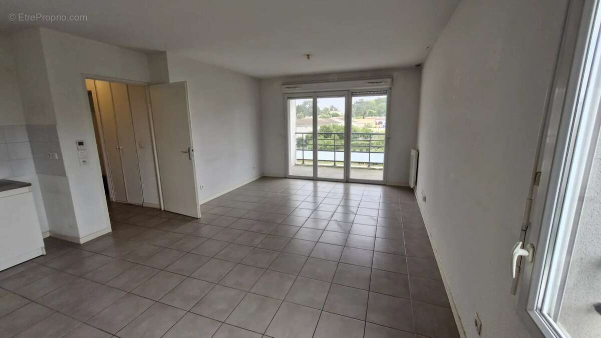 Appartement à VILLENAVE-D'ORNON