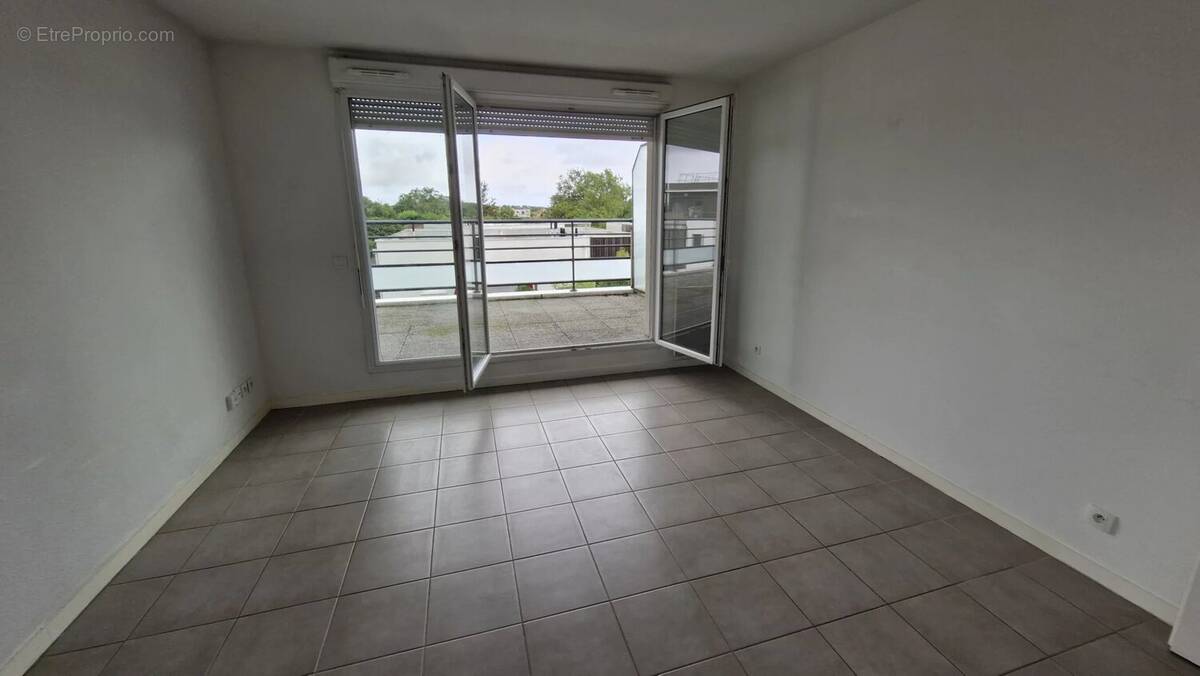 Appartement à VILLENAVE-D'ORNON