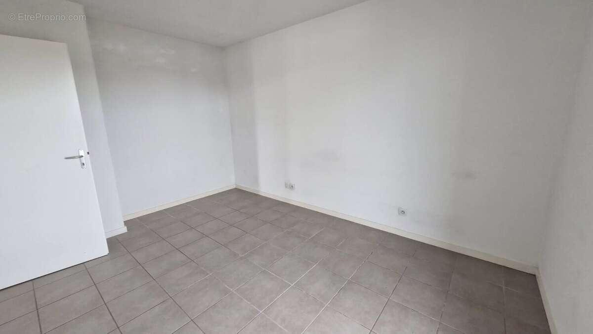 Appartement à VILLENAVE-D'ORNON