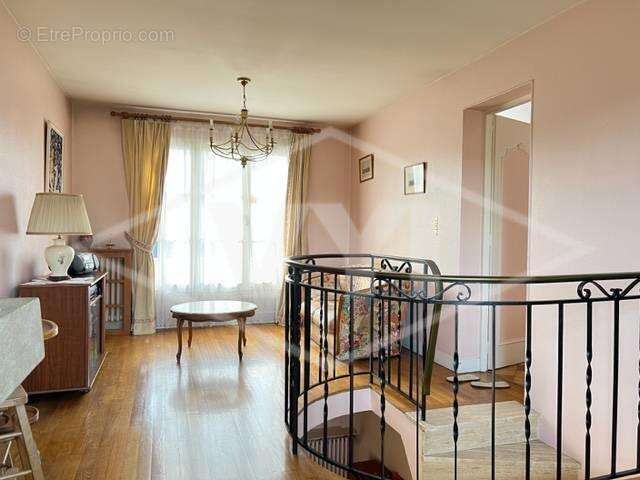 Maison à QUINCY-SOUS-SENART