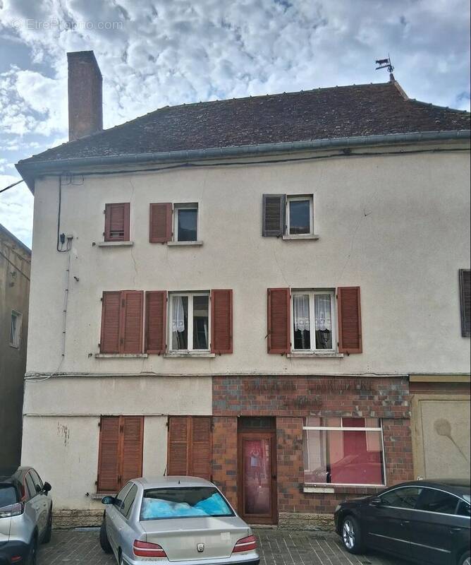 Maison à ERVY-LE-CHATEL