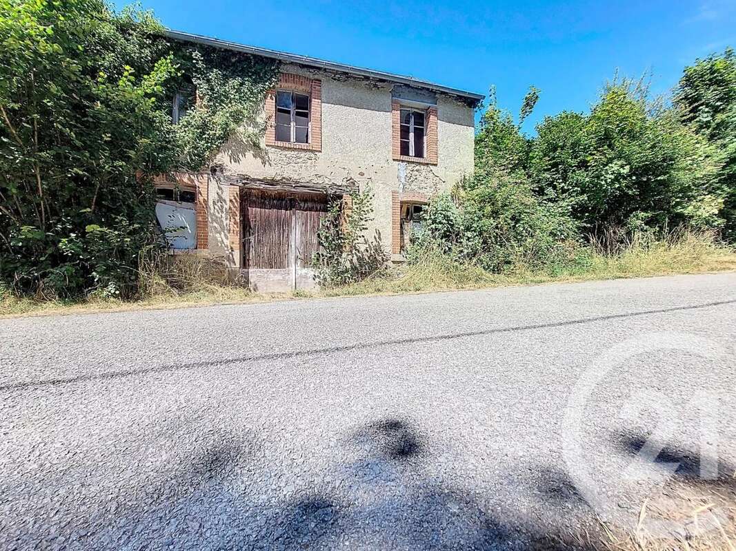 Maison à SAINT-SULPICE-LE-GUERETOIS