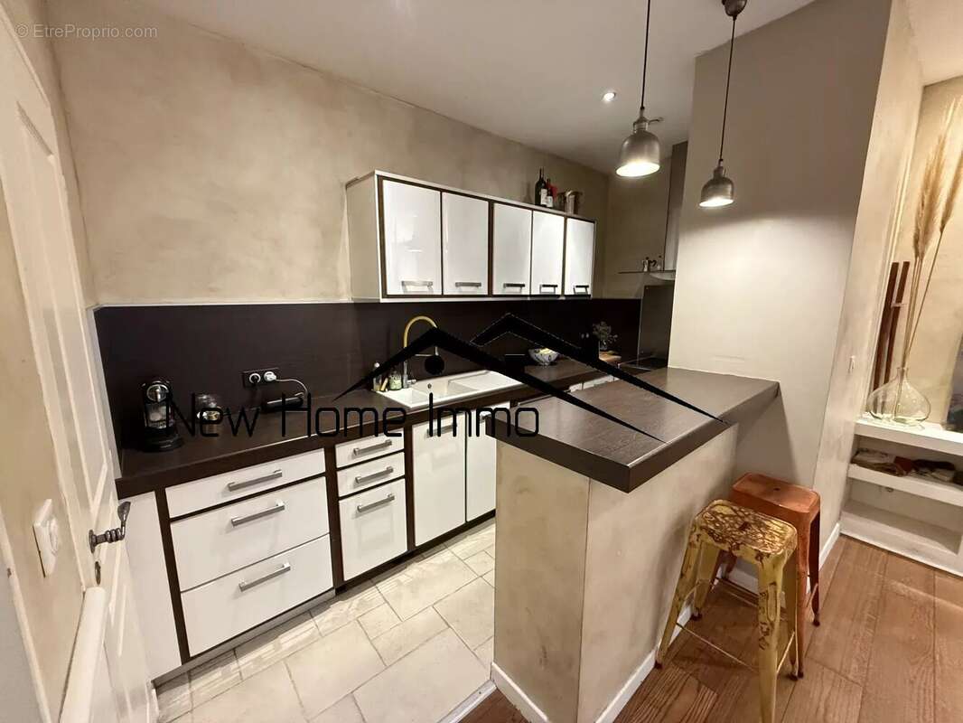 Appartement à MARSEILLE-7E