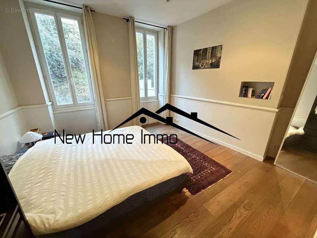 Appartement à MARSEILLE-7E