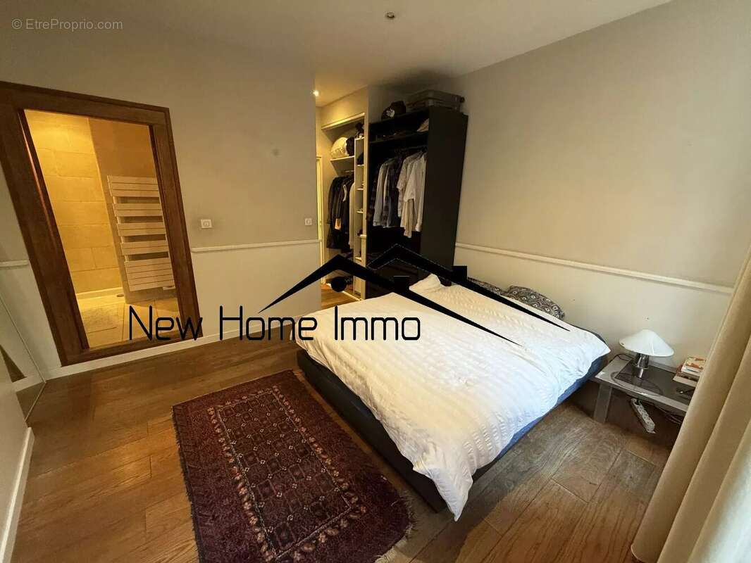 Appartement à MARSEILLE-7E