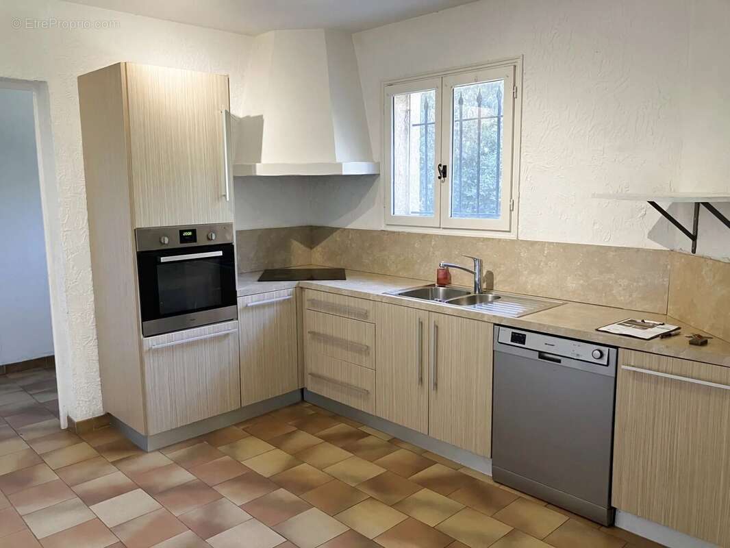 Maison à MANDELIEU-LA-NAPOULE