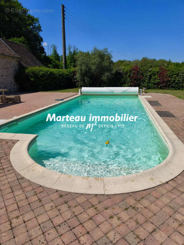 Maison à MONCE-EN-BELIN