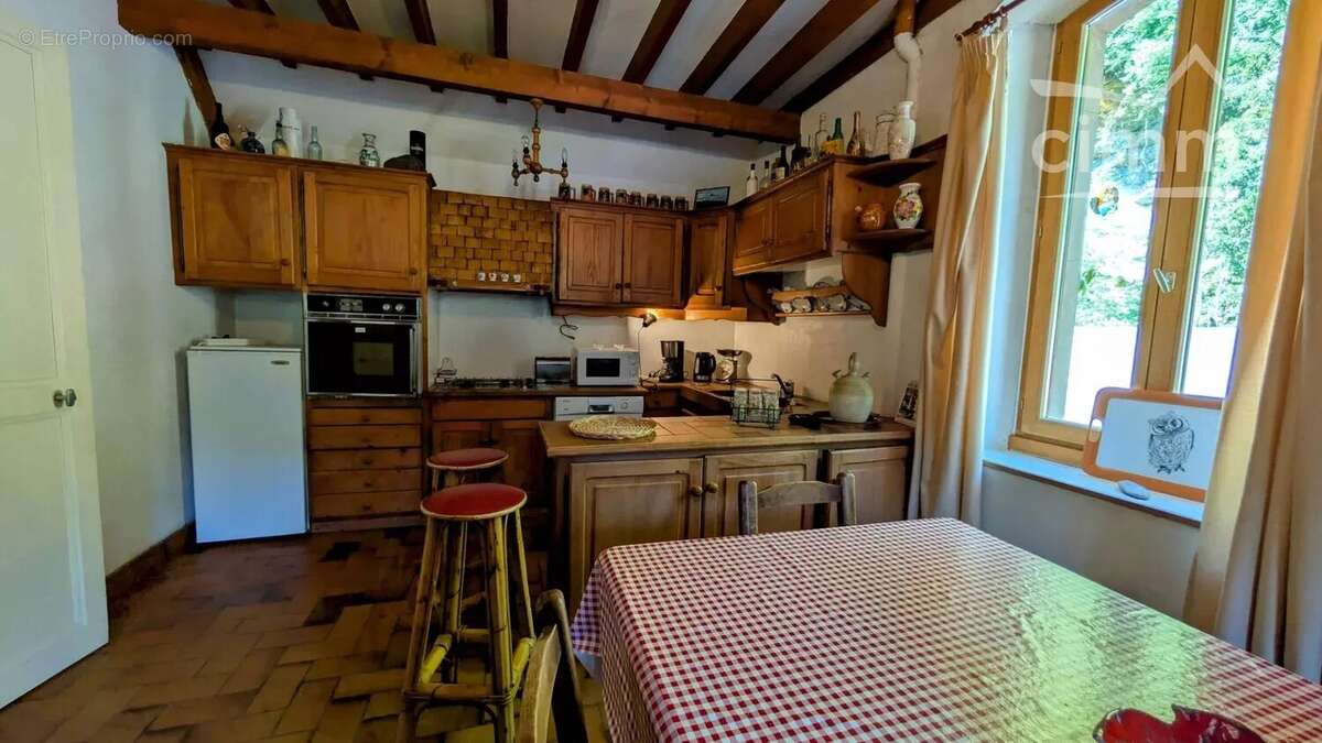 Maison à SAINT-PIERRE-DE-CHARTREUSE