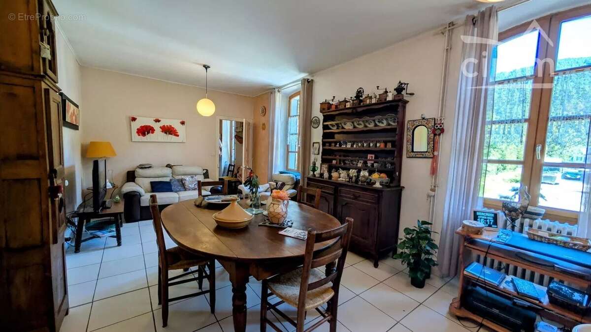 Maison à SAINT-PIERRE-DE-CHARTREUSE