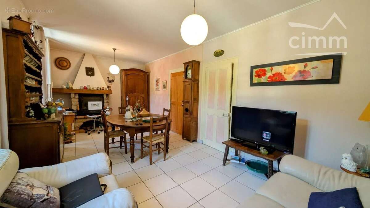 Maison à SAINT-PIERRE-DE-CHARTREUSE