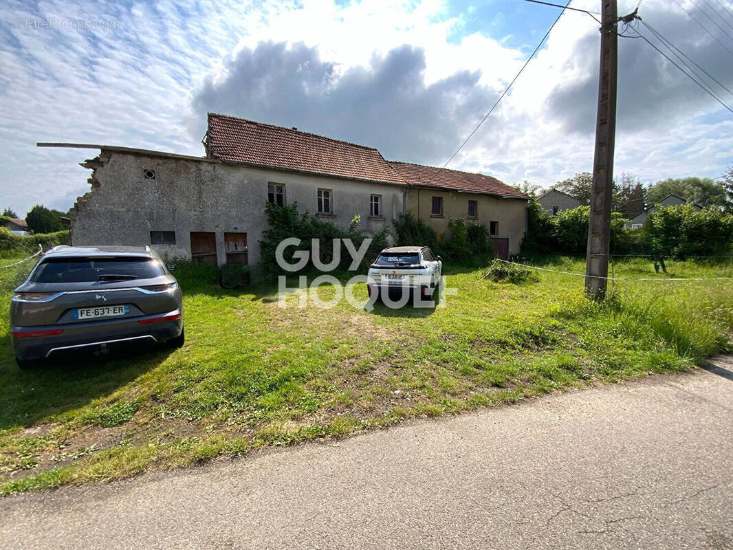 Maison à LE VAL-DE-GUEBLANGE