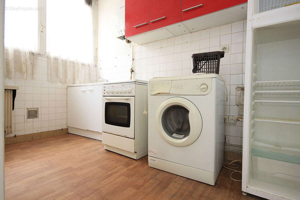 Appartement à PARIS-19E