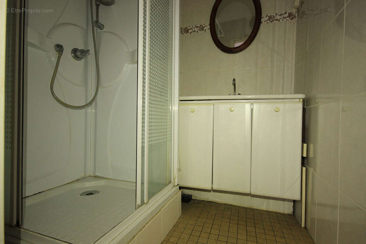 Appartement à PARIS-19E