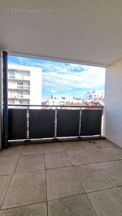 Appartement à LYON-8E