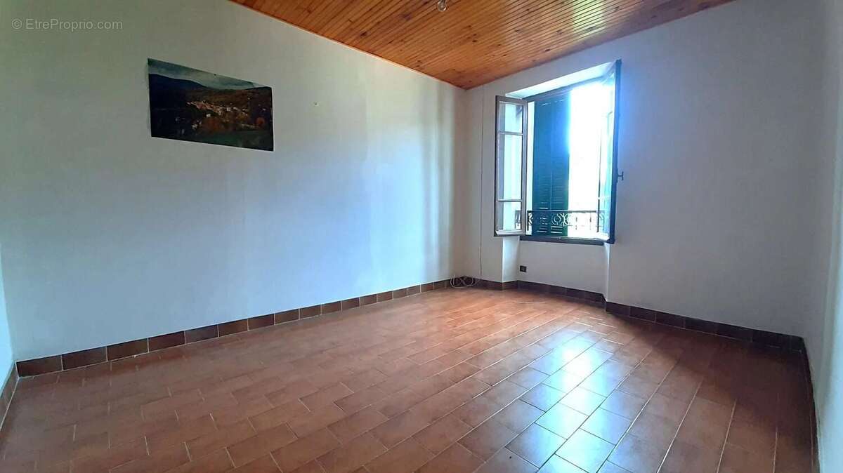 Appartement à BRAUX