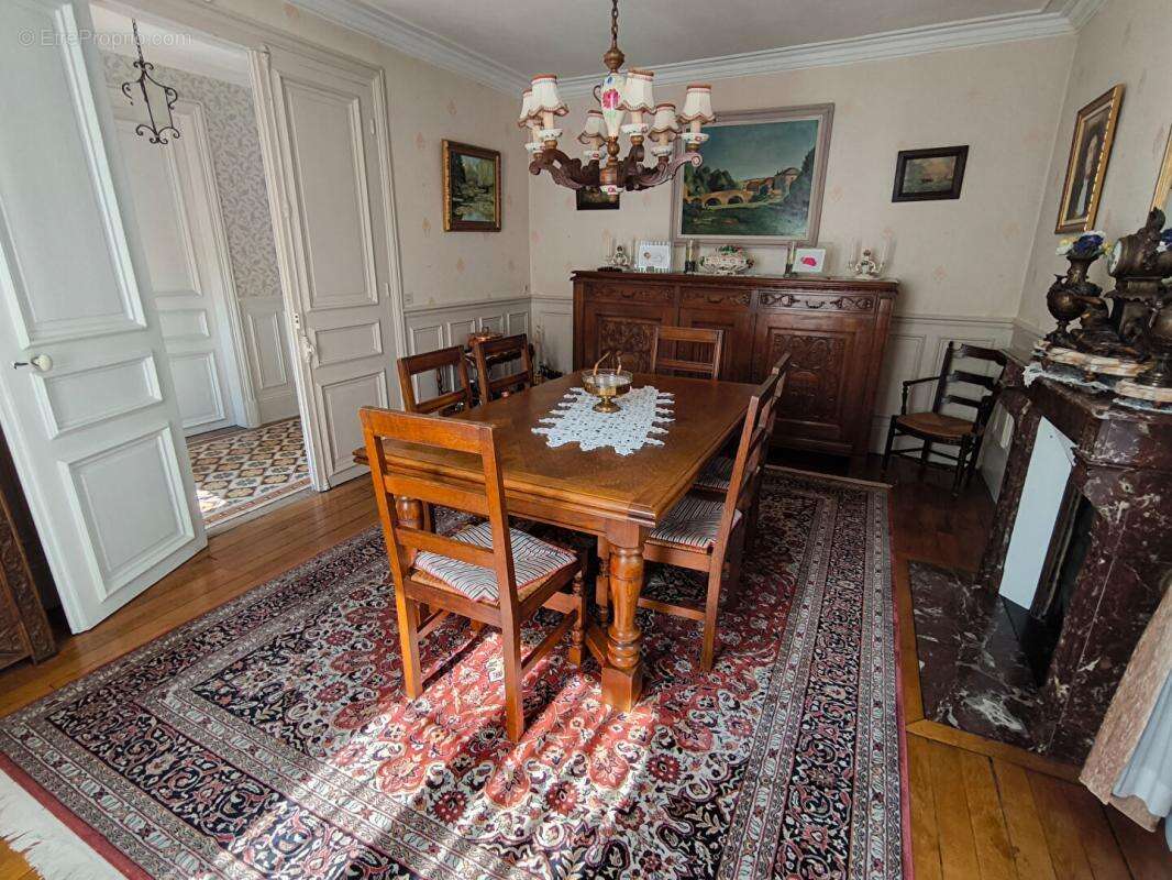 Maison à CHATEAU-THIERRY