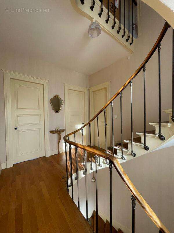 Maison à CHATEAU-THIERRY