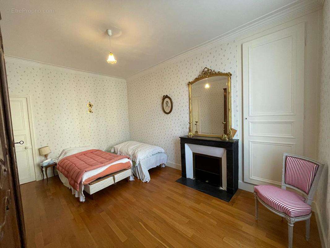 Maison à CHATEAU-THIERRY