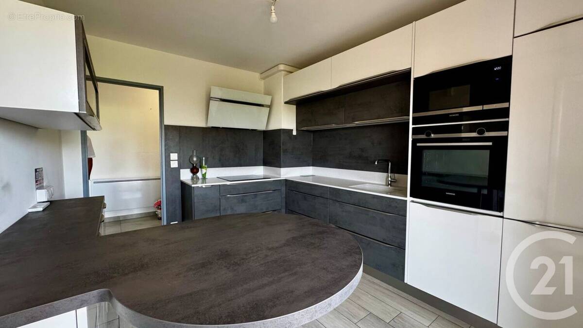 Appartement à LA GARDE