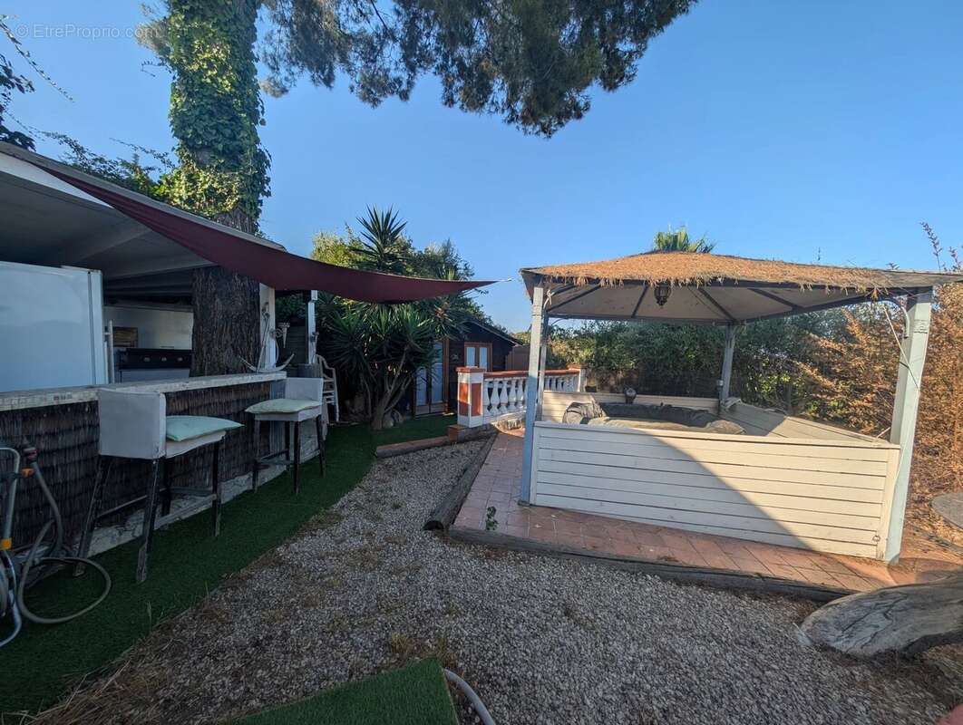 Maison à VILLENEUVE-LOUBET