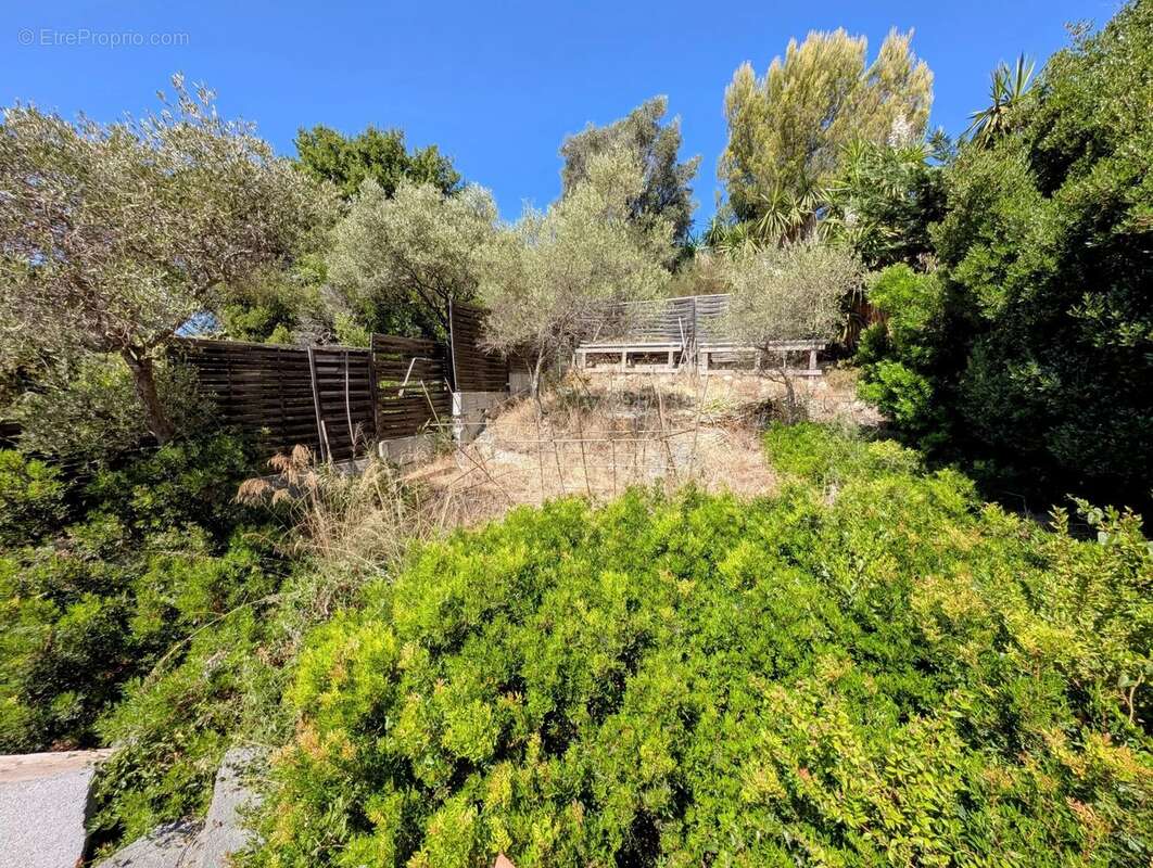 Maison à VILLENEUVE-LOUBET