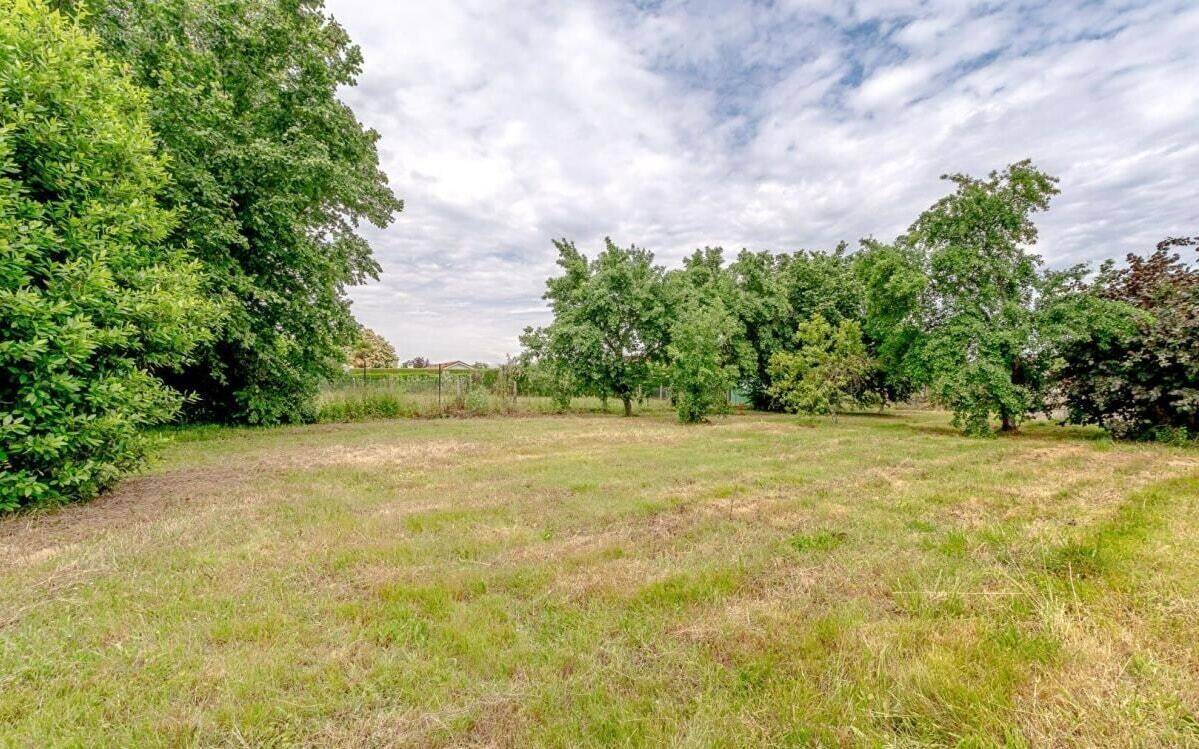 Terrain à LATHUS-SAINT-REMY