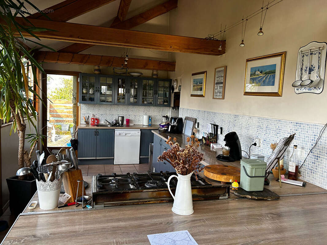 Maison à NADAILLAC-DE-ROUGE