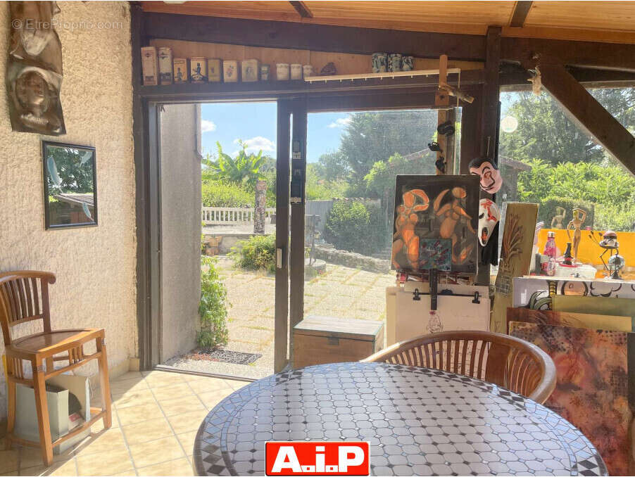 Maison à BREUIL-BARRET