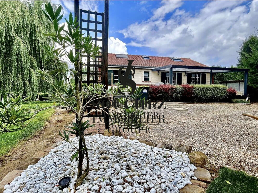 Maison à CAPELLE-FERMONT