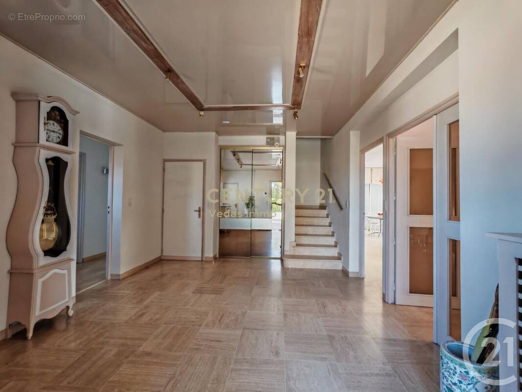 Maison à SAINT-JEAN-DE-VEDAS