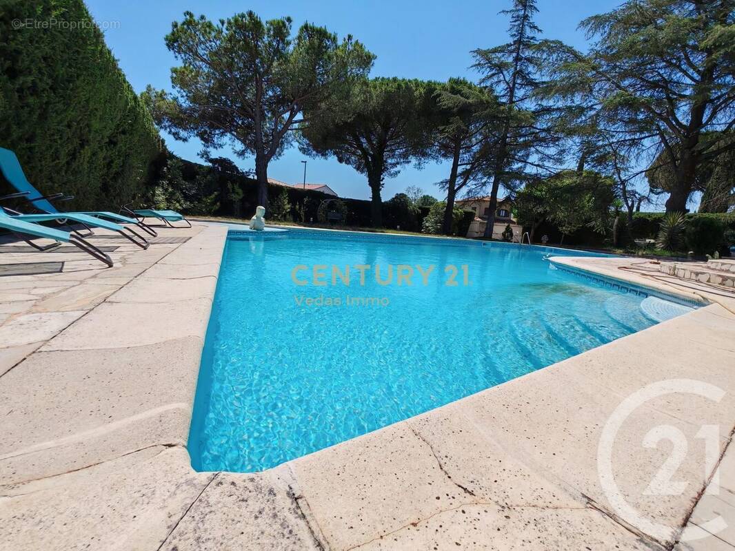 Maison à SAINT-JEAN-DE-VEDAS