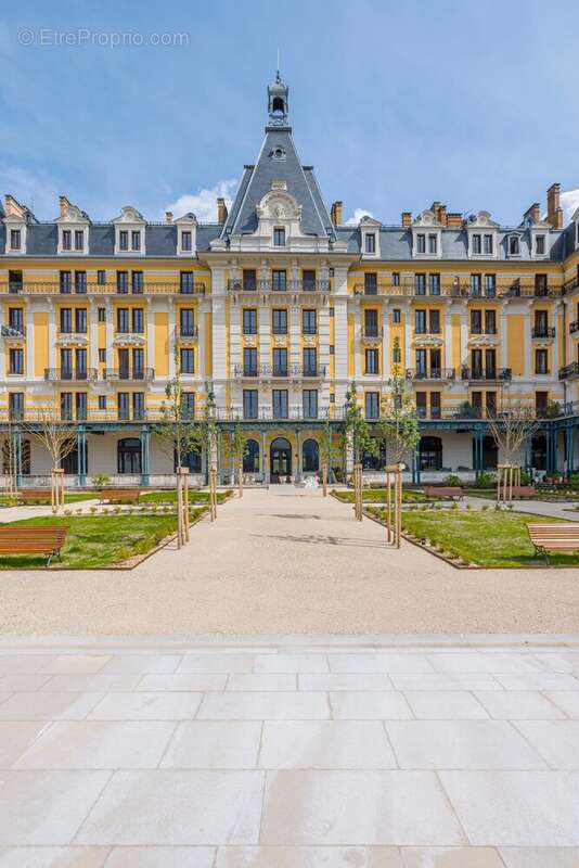 Appartement à AIX-LES-BAINS
