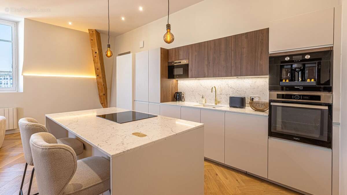 Appartement à AIX-LES-BAINS