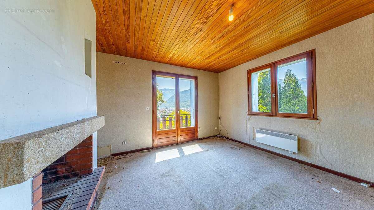 Maison à ALBERTVILLE