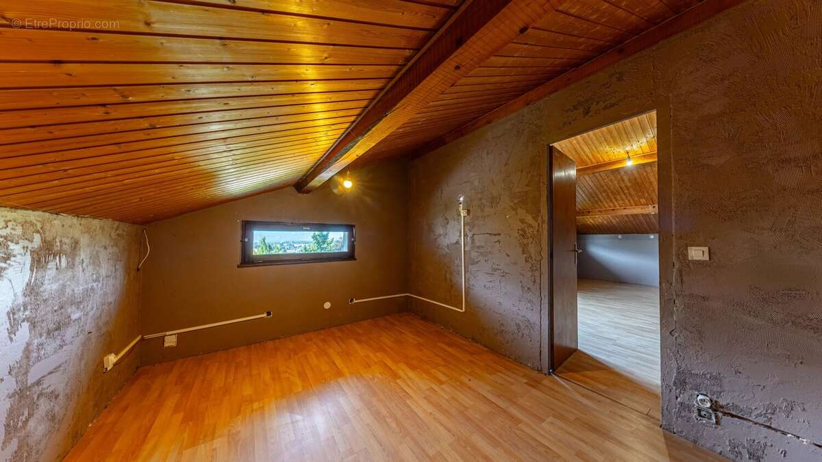 Maison à ALBERTVILLE