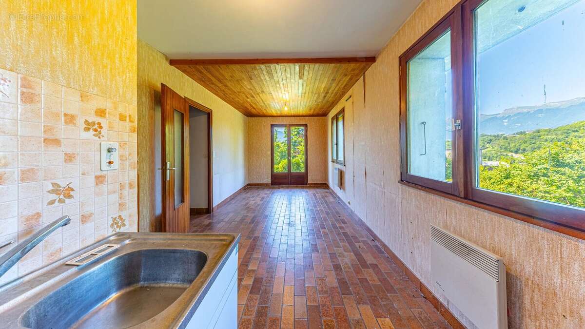 Maison à ALBERTVILLE